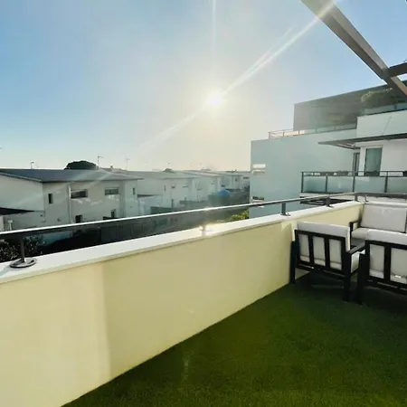 Sumptuous 42 M With All Comfort Terrace And View