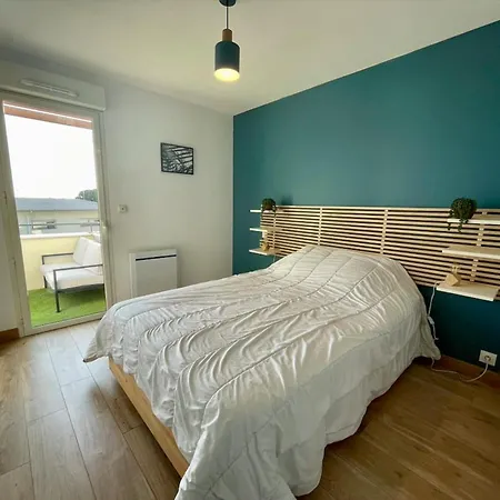 Sumptuous 42 M With All Comfort Terrace And View Apartman *